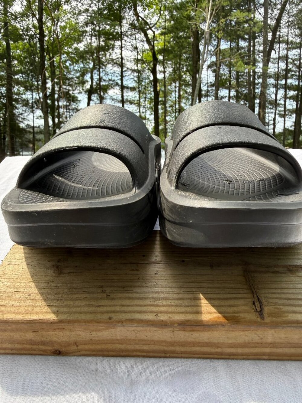 OOFOS OOmega OOahh Platform Recovery Slide Sandals Size US 9 / EU 40